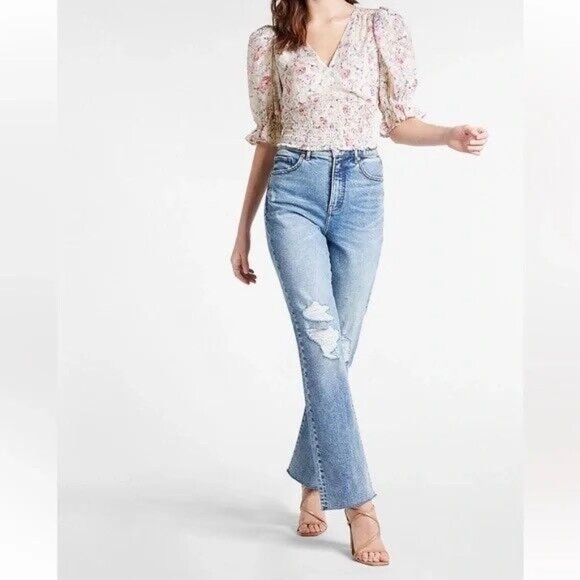 Express Floral Puff Sleeve Smocked V-Neck Cropped Top Coquette Cottagecore SM - Picture 4 of 16